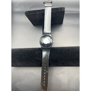 2000 Swatch GB201 MONOCLE Watch with 3D Dial Gent